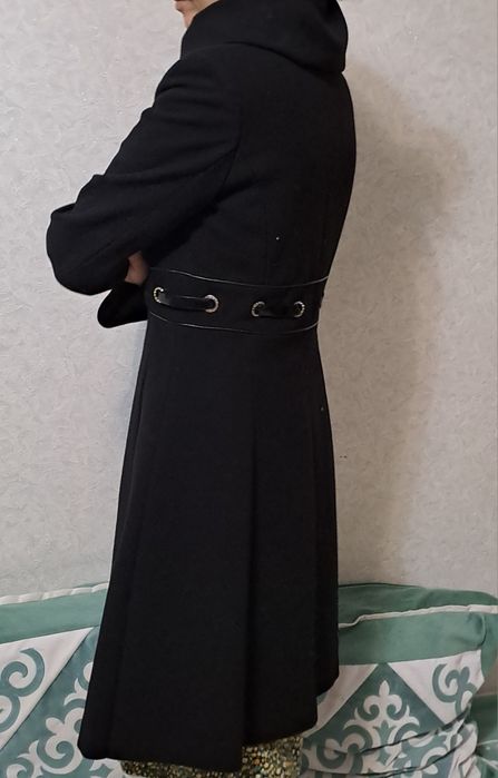 Пальто черное женское