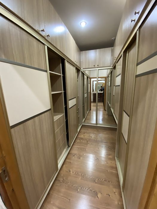 Госпитальный 4/7/9 150м2 напротив Mirobad Avenue