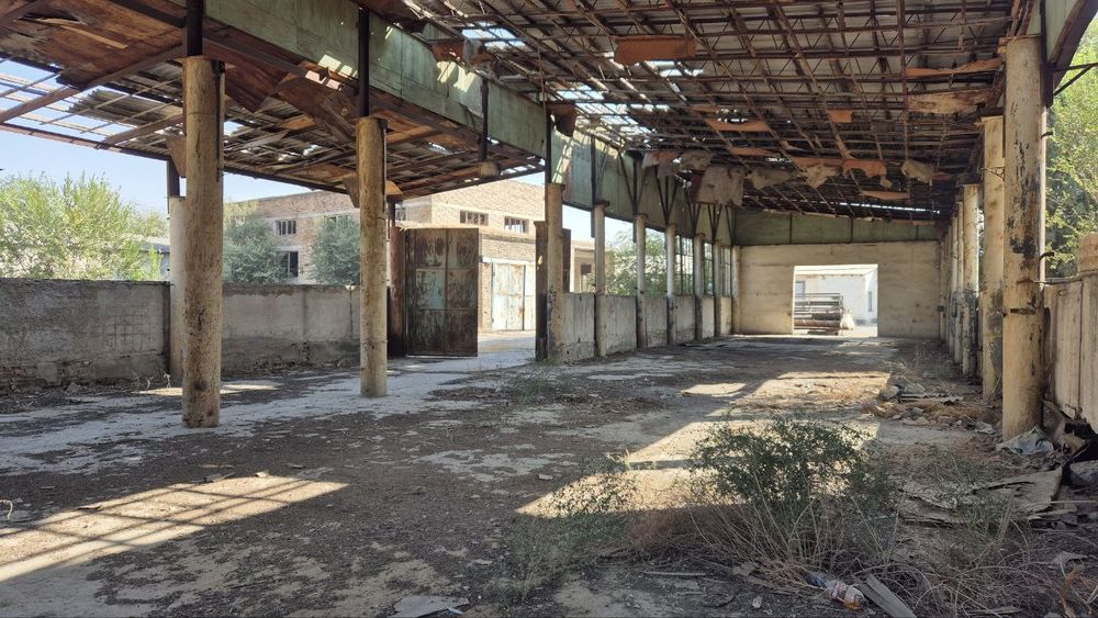 550 m2 Чинозда арендага омборхона ёки ишлаб чикаришга жой