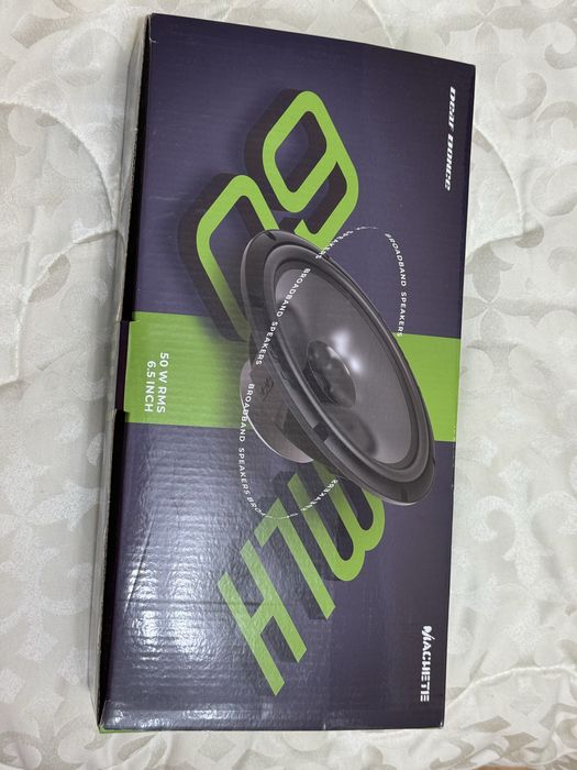 Продам колонки в машину