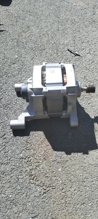 Piese mașină de spălat haine Whirlpool