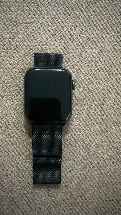 Часы наручные Apple Watch