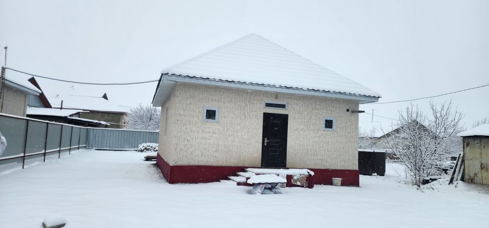 Продам дом в селе Чемолган