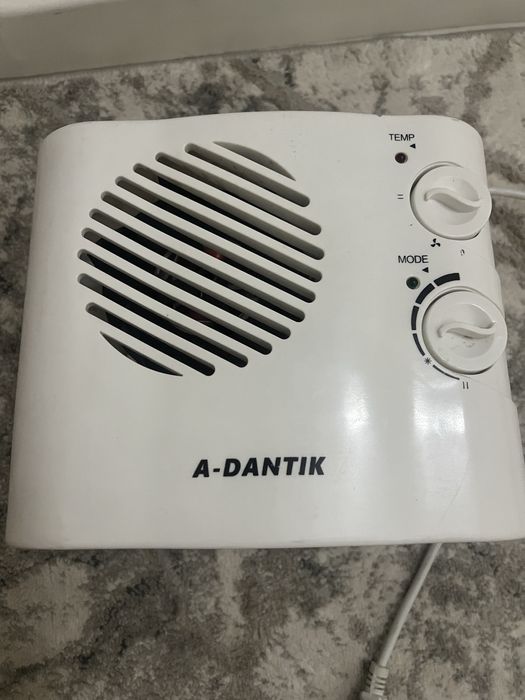 Тепловентилятор A-DANTIK FH-888 белый