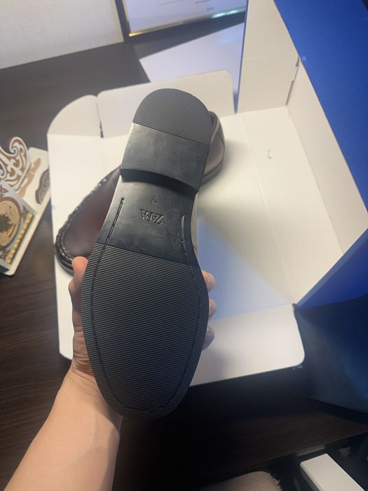 Пенни лоферы бордовые Zara