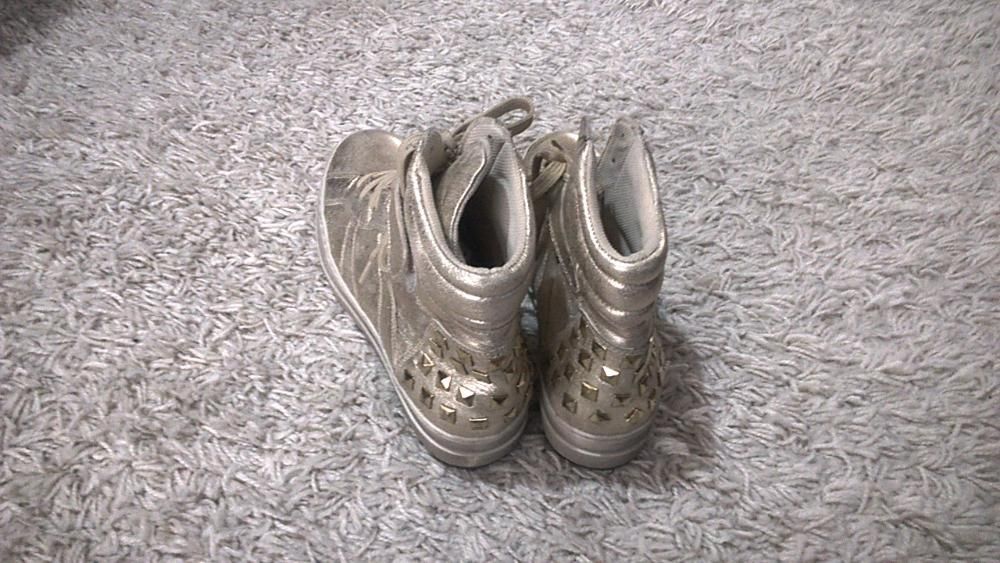 Златни / златисти кецове естествена кожа