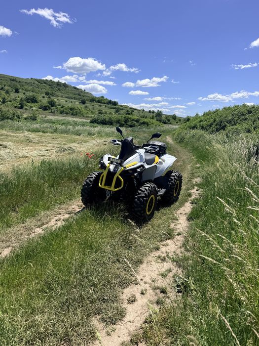 Can-Am Renegade X MR 1000R INT 2024