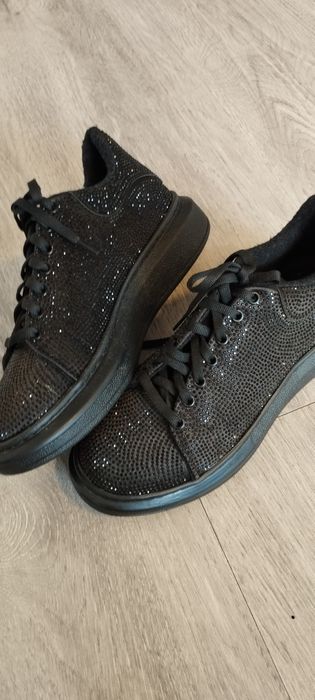 Женская обувь новая