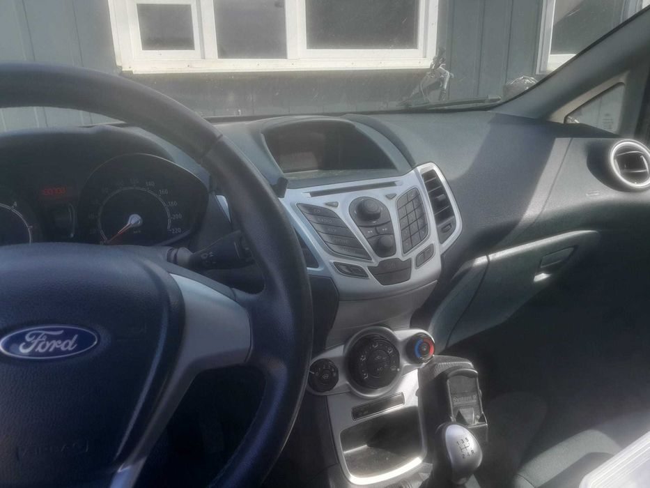 Vand Ford Fiesta 2012 1.6 disel 180708 km