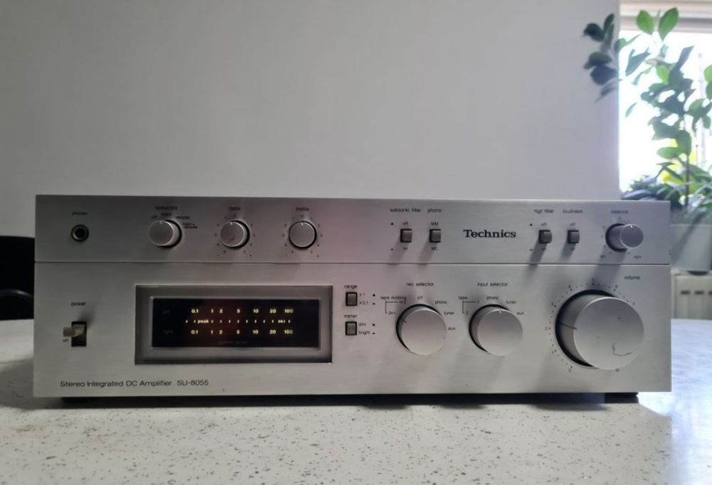 Amplificator Technics SU-8055