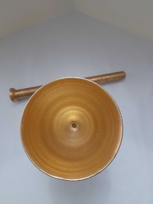 Масивен бронзов Хаван със чукало