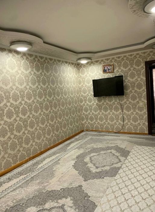 3 хонали квартира сотилади.