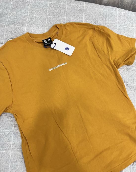 Футболка от бренда qazak republik