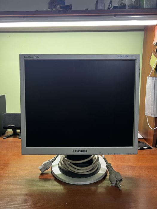 Мониторлар сотилади