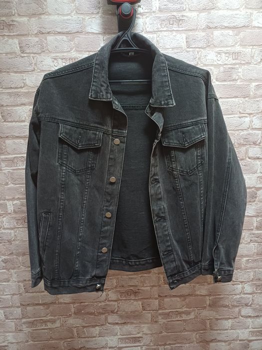 Джинсовая куртка