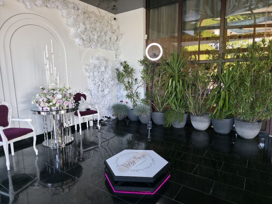 Închiriere platforma 360