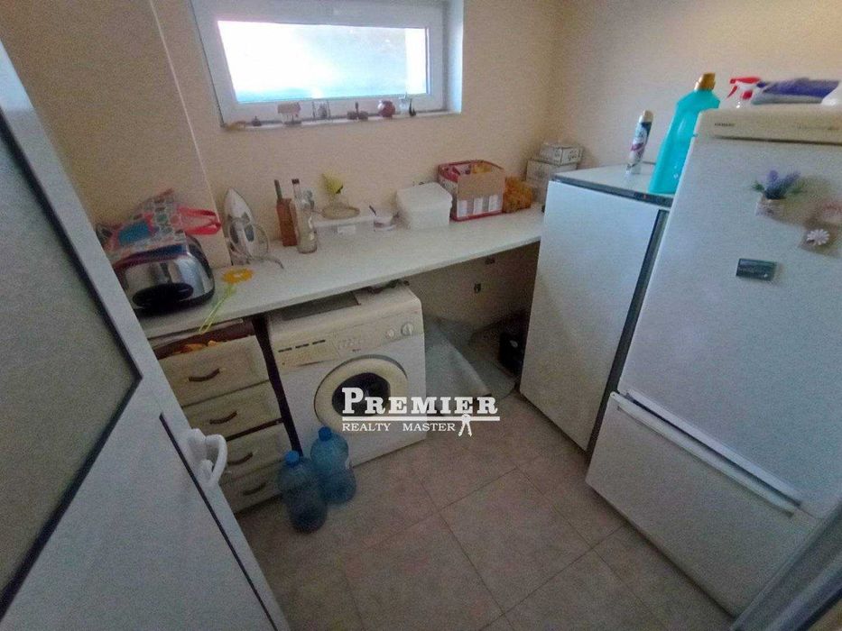 Продава се Къща в Камено - 180 кв.м за 1112 €/кв.м - Снимка #21