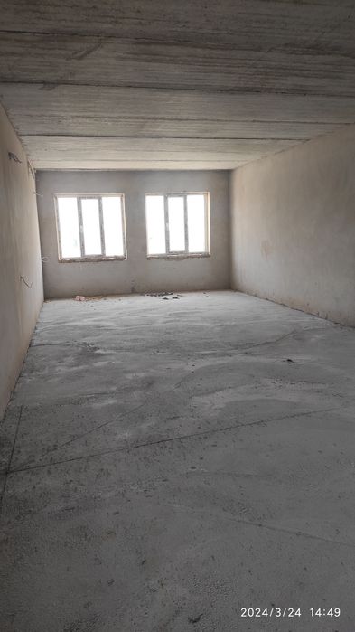 Хива шахар марказида 2 кават бино сотилади