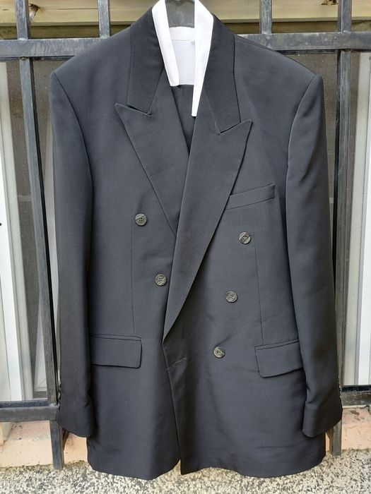 Мъжки костюм с панталон, сако