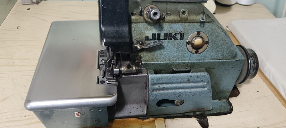 Оверлог жуки уч чоклик