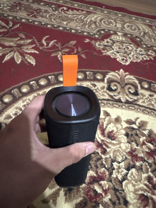 Xiaomi Sound Outdoor 30W 2 света есть