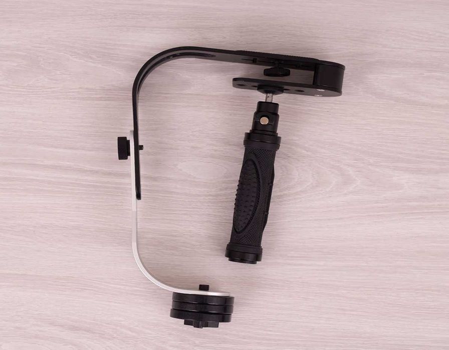 Ръчен стабилизатор за камера. Гимбъл.