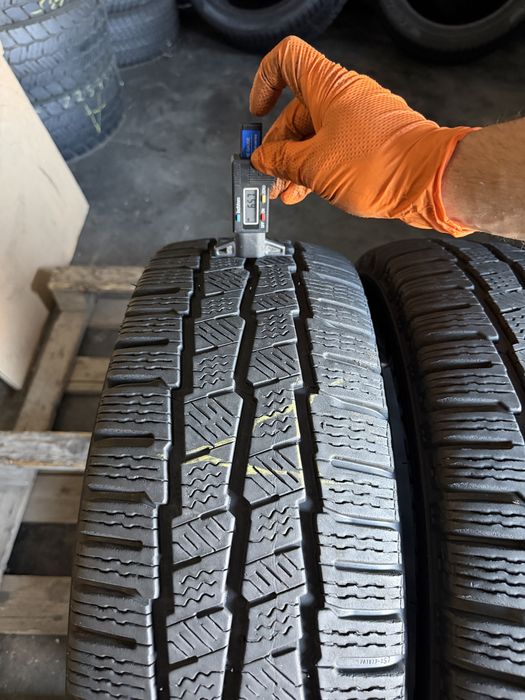2 anvelope iarna 215/65/16 C , Michelin , DOT 2024 , 6.5-7 mm !