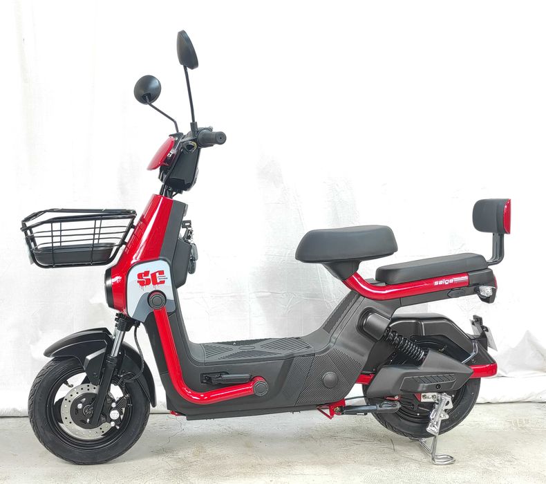 Електрически скутер Y9 800W, 60V 20Ah, Червен НА ИЗПЛАЩАНЕ !