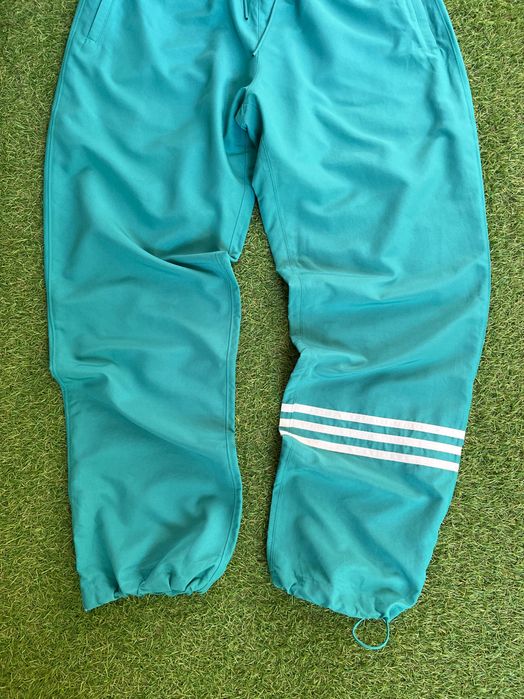 Мъжко долнище : Adidas Gazelle three stripe logo track pants