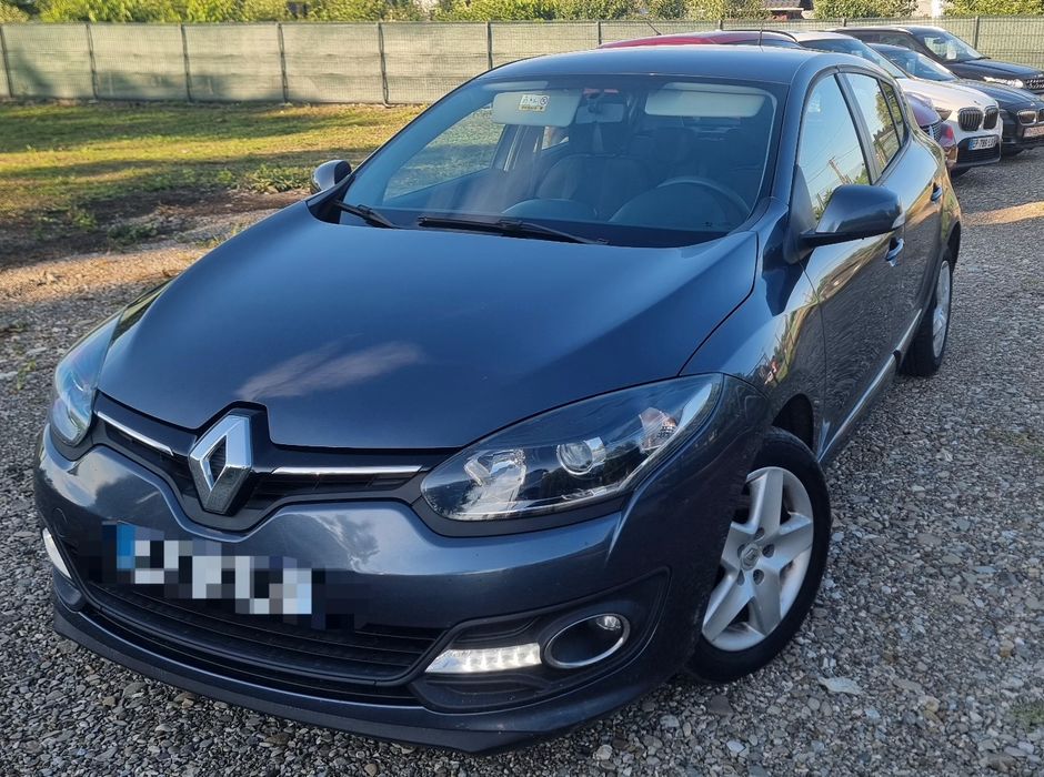 RENAULT Megane