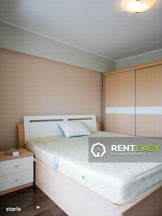 Apartament cu 4 camere in Centru - Podul de Fier