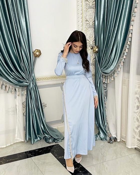 Вечернее платье ручной работы