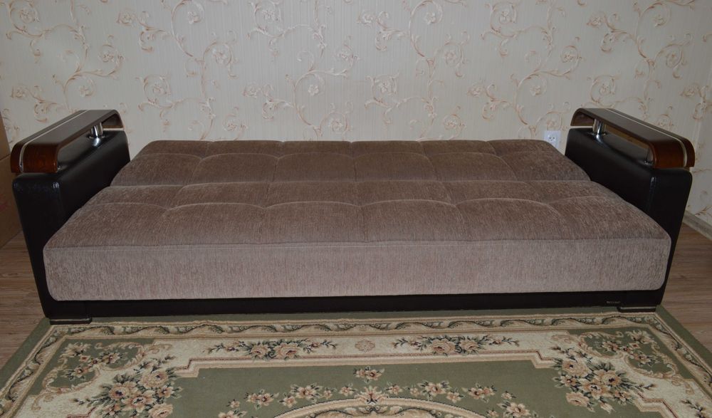 Диван   BELLONA.