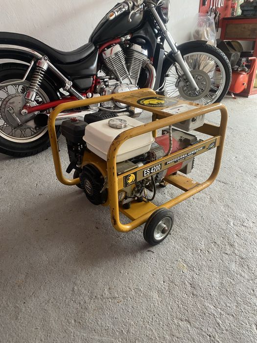 Generator Subaru 5 kw