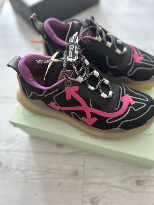 Off-White Odsy-1000 Transparent Fuchsia