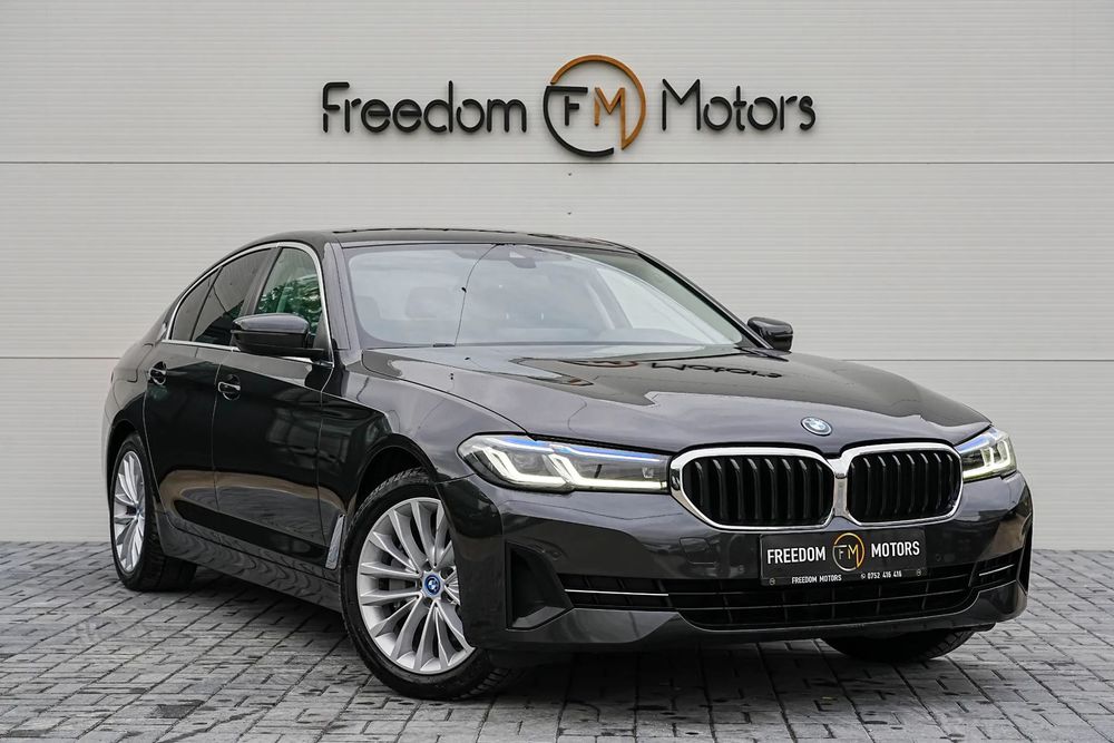 BMW Seria 5 Facelift,Laser, Scaune Electrice memorii, Camera, Garantie BMW 12 luni