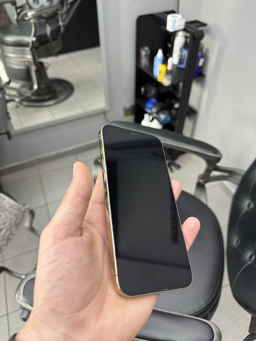 Iphone 13 pro max in stare foarte buna