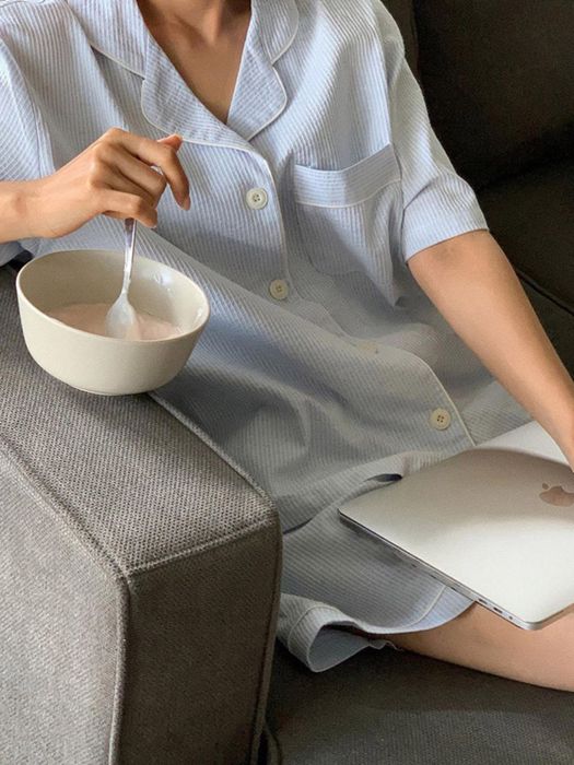 Продам костюм