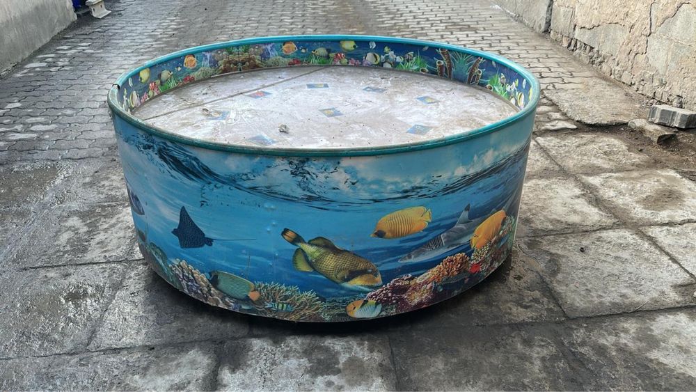Продам бассейн для рыбалки
