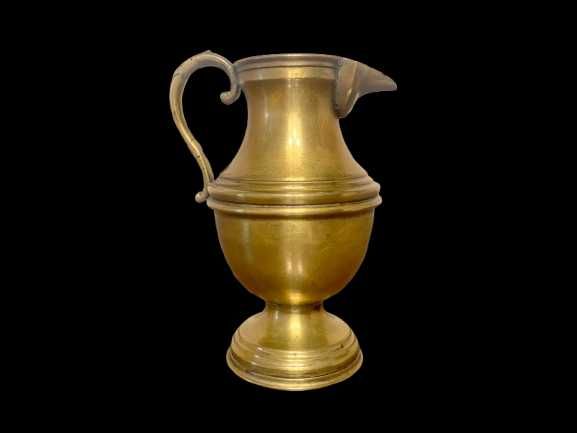 РАЗПРОДАЖБА - 15€. Винтидж Месингова Кана с богато украсени детайли