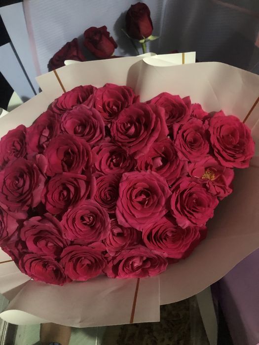 Цветы роз распродажа