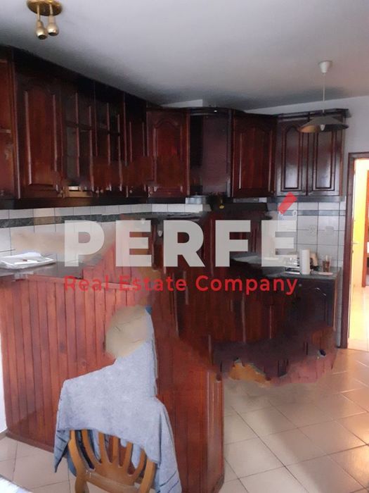 Продава се Тристаен апартамент в София, Оборище - 103 кв.м за 2621 €/кв.м - Снимка #2