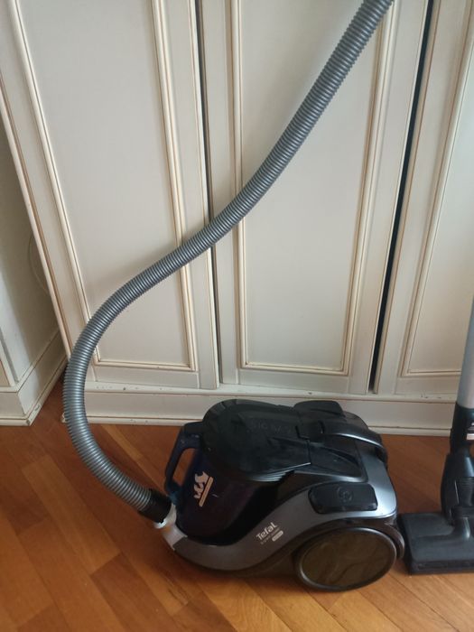 Продам пылесос Tefal