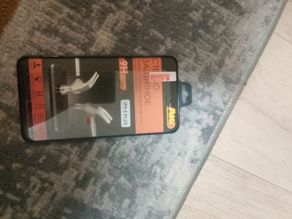 Чехлы для телефонов