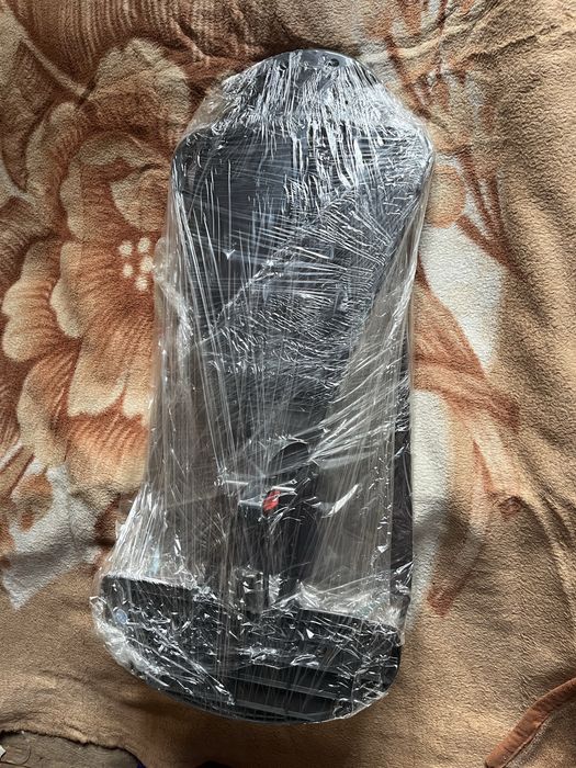 Продам шезлонг и гаршок