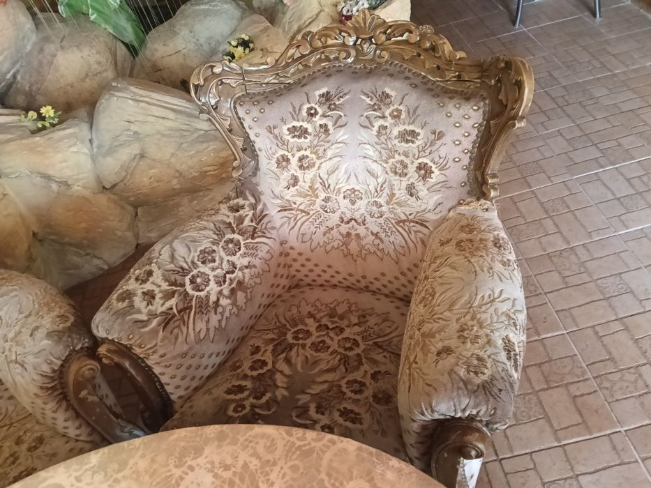 Продавам винтидж гарнитура