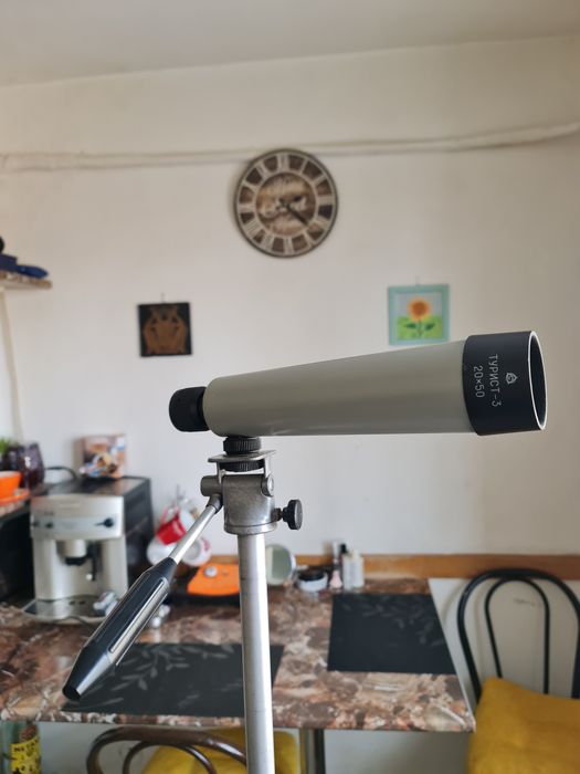 Monocular sovietic