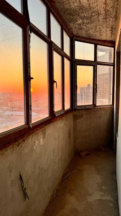Новостройка , коробка  124 м2 в микрорайоне ориентир Арка