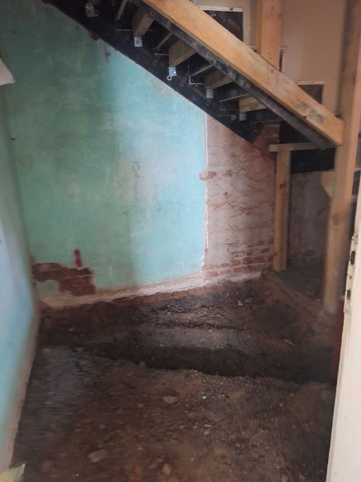 Продавам къща в Бойчичиновцш