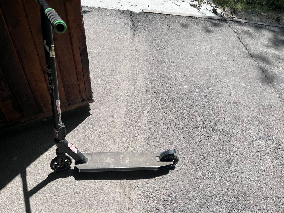 Трюковой самокат